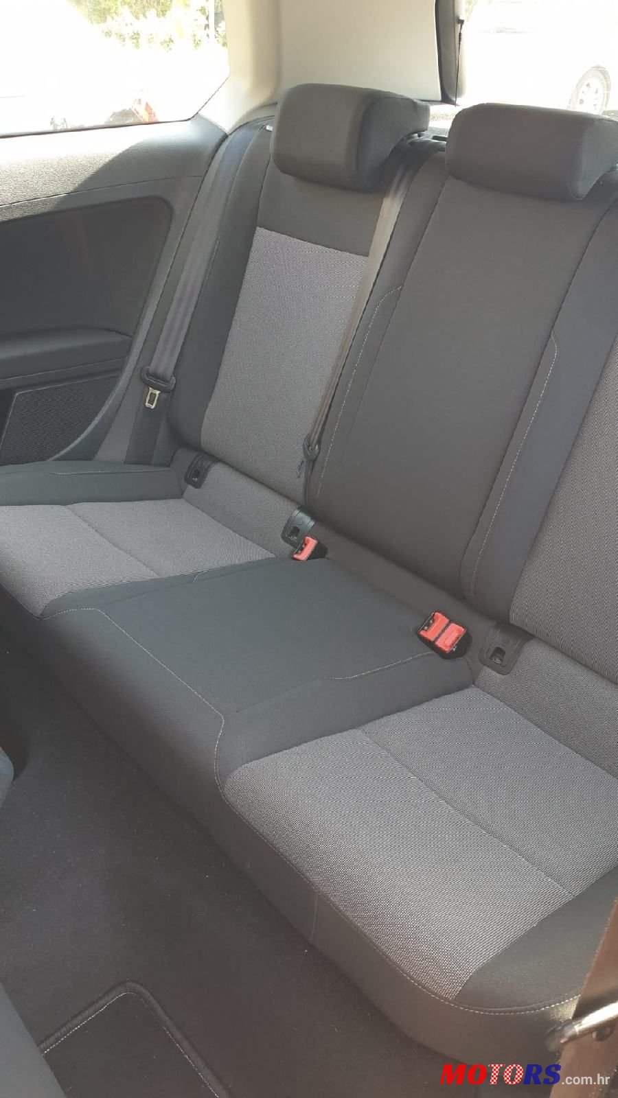 2015' Volkswagen Golf VII 1,6 Tdi photo #6