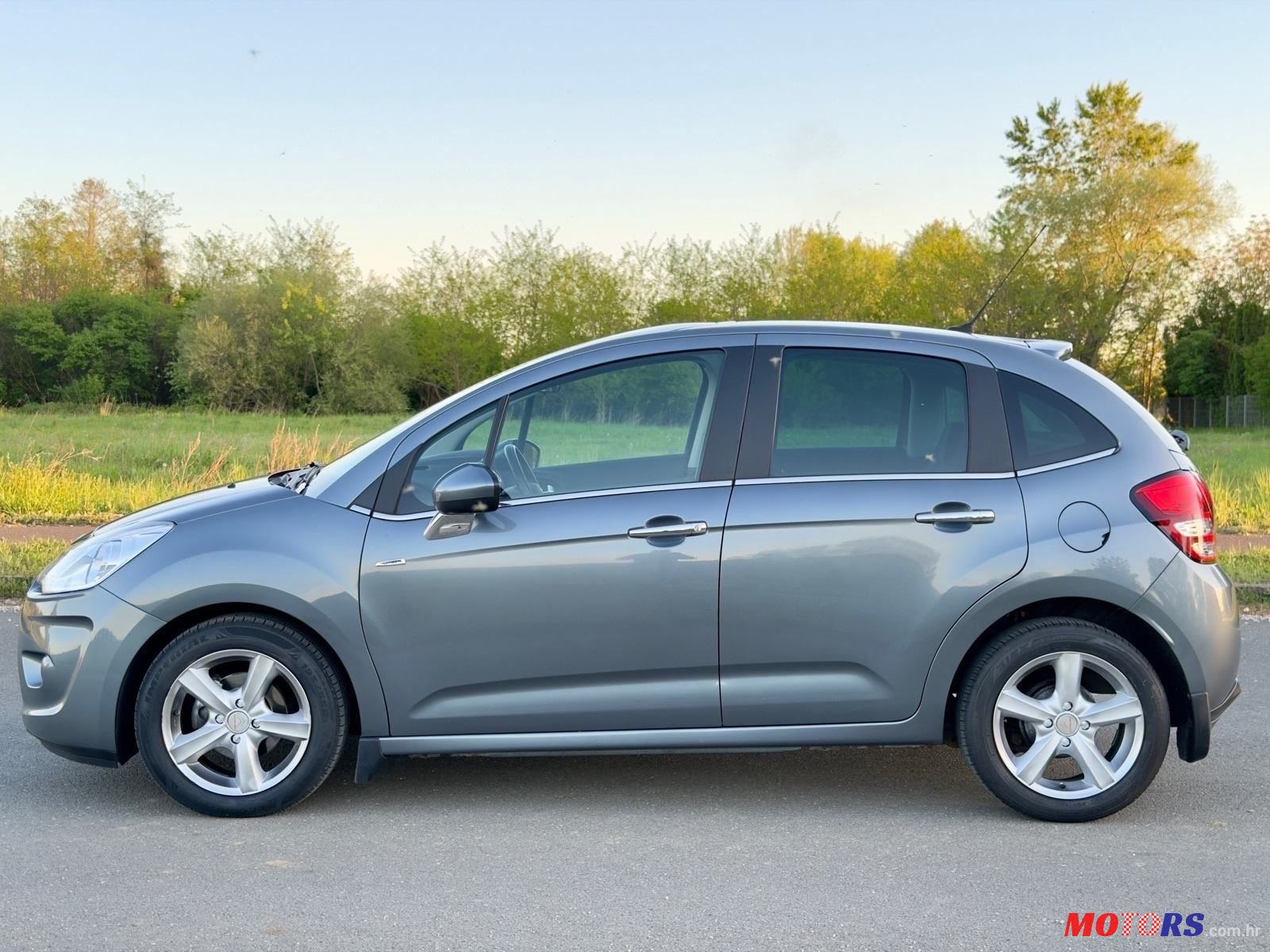 2010' Citroen C3 1,6 Hdi photo #6