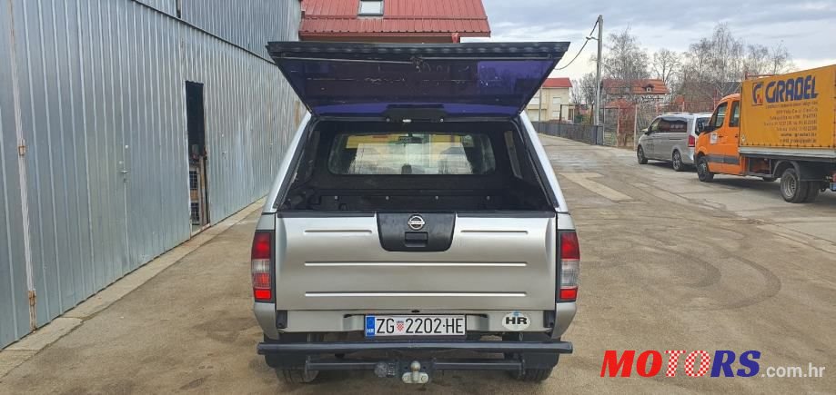 2006' Nissan Navara 4X4 photo #5