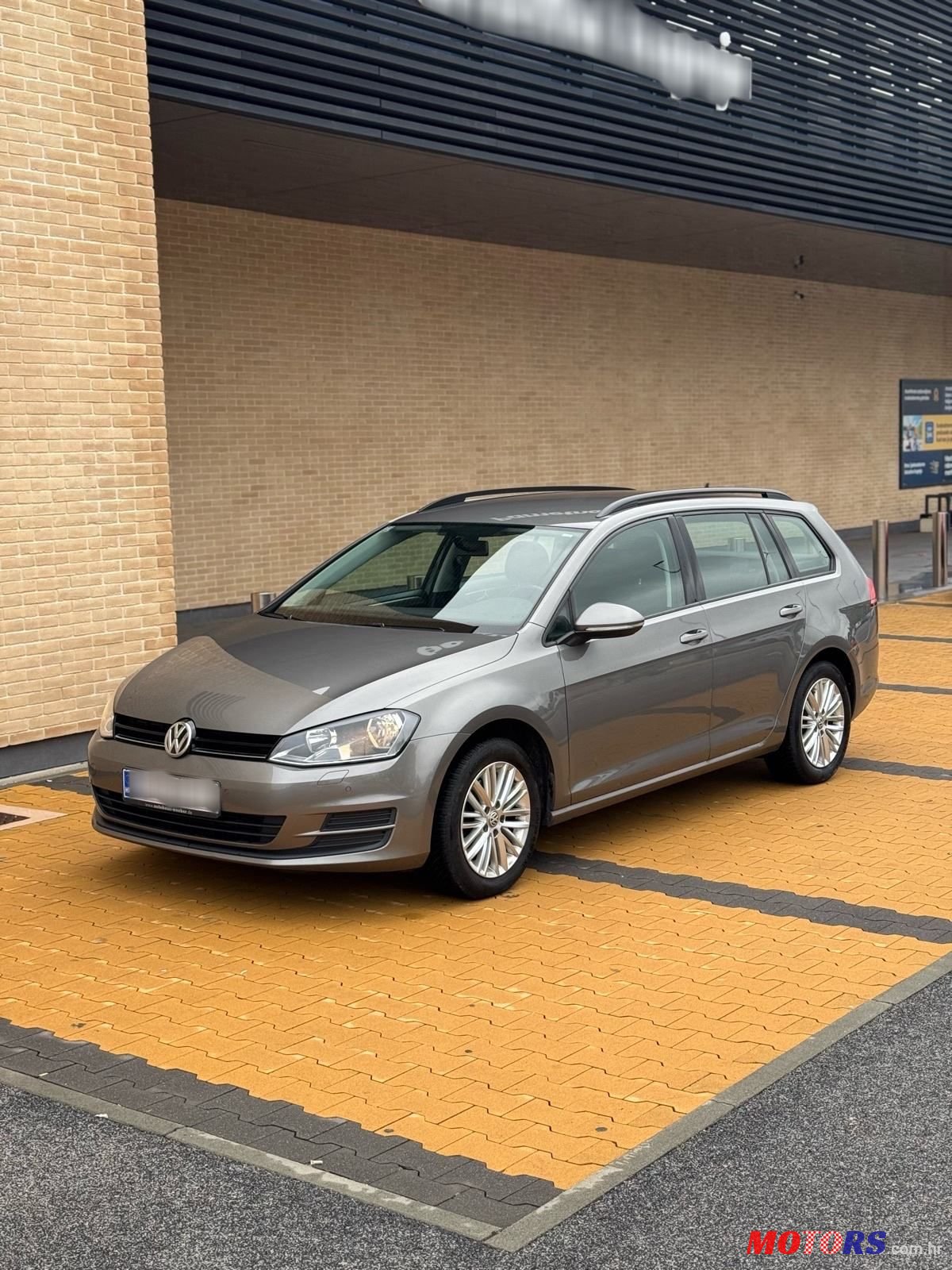 2015' Volkswagen Golf VII Variant photo #1