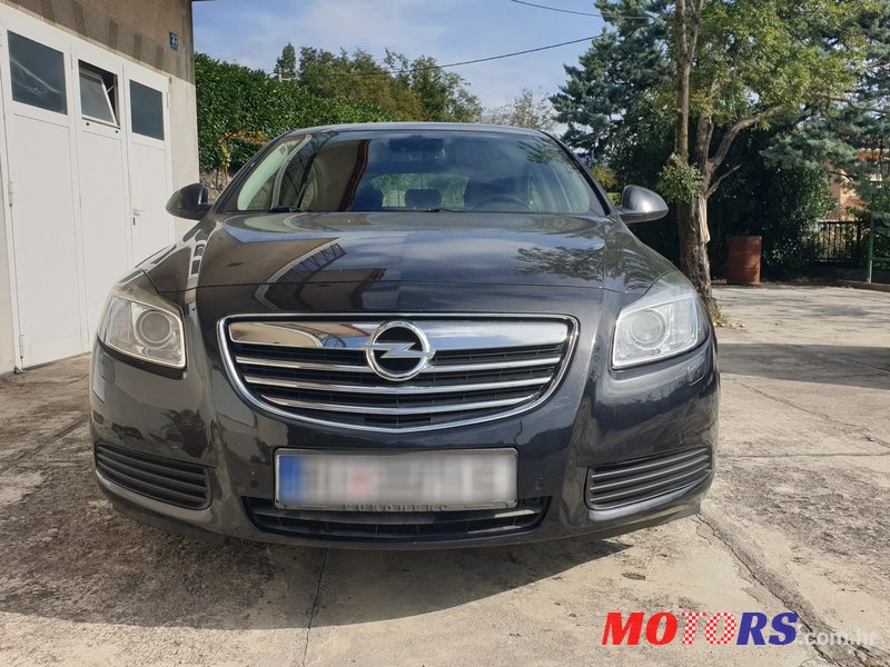 2010' Opel Insignia 2,0 Cdti photo #1