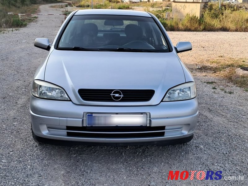 2007' Opel Astra Classic photo #4