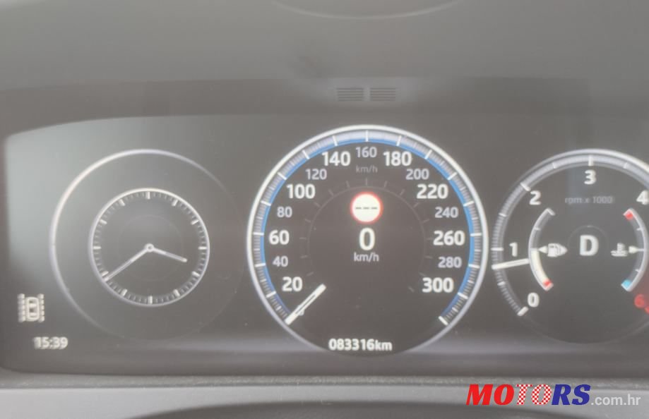 2016' Jaguar F-Pace 2.0 D photo #4