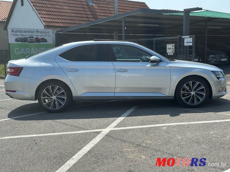 2015' Skoda Superb 2,0 Tdi L&K photo #4