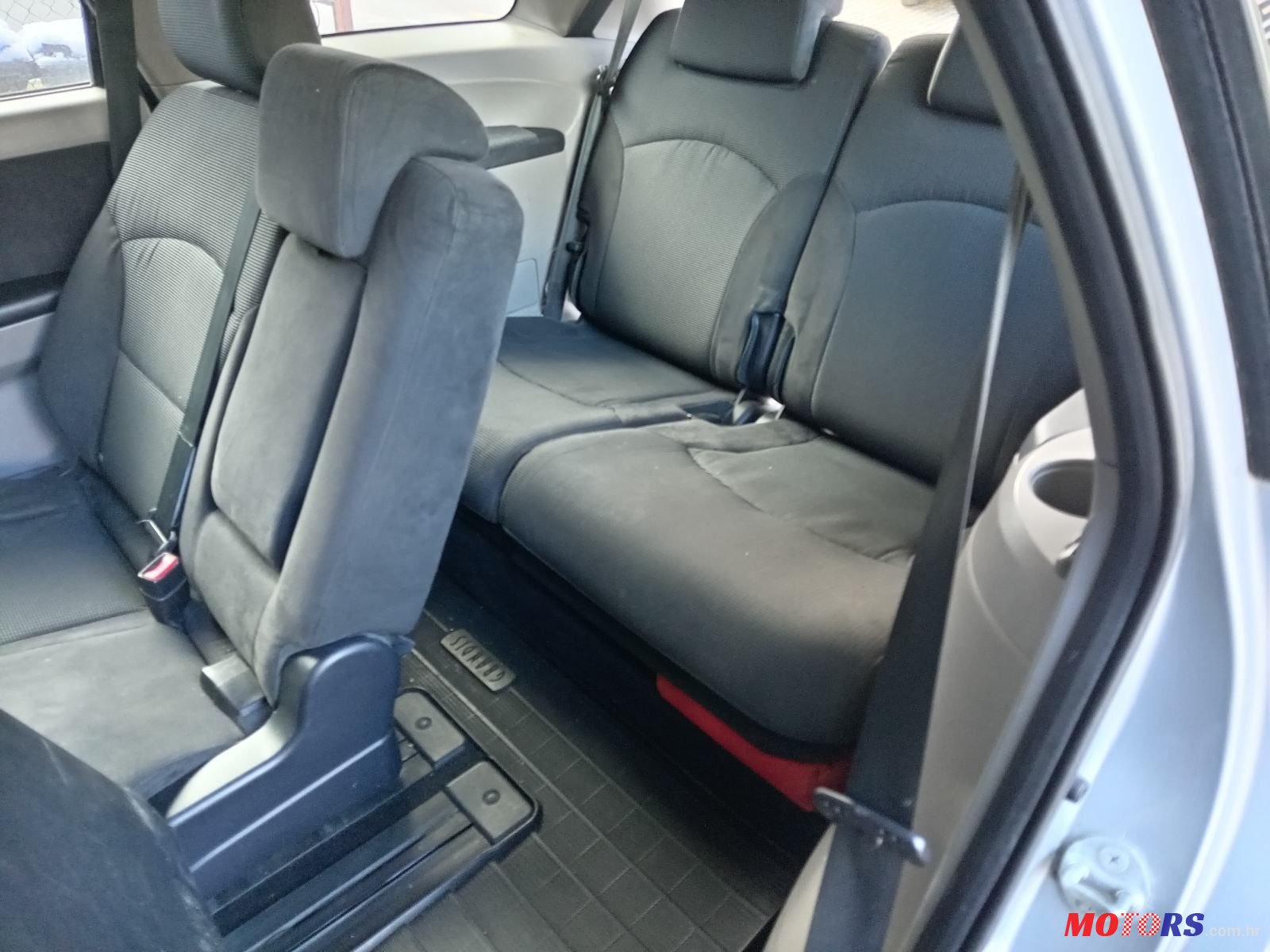 2006' Mitsubishi Grandis 2,4 photo #5