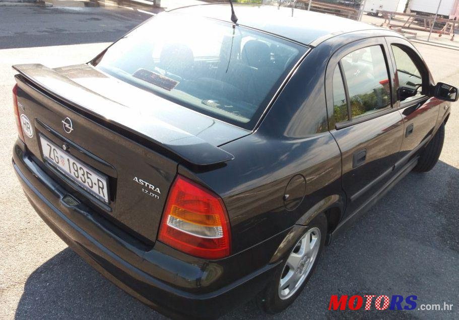 2000' Opel Astra 1,7 Dit Gl photo #2