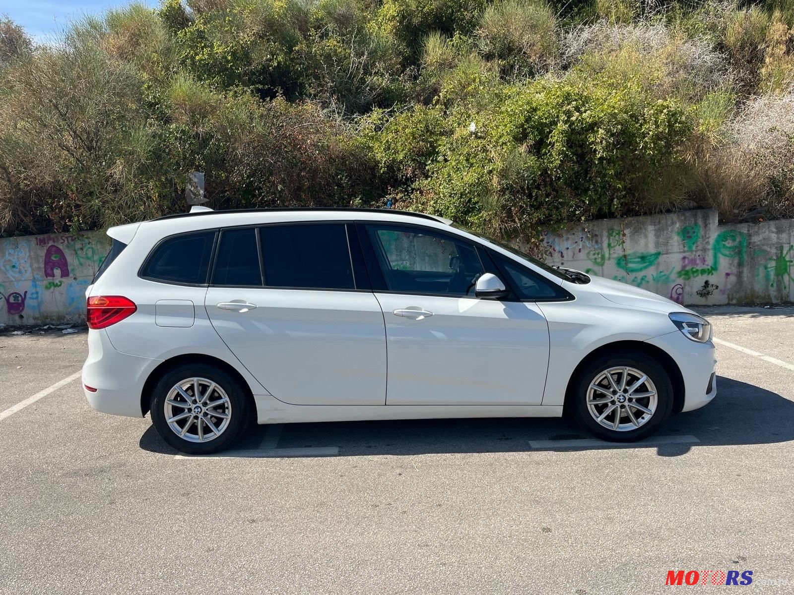 2016' BMW Serija 2 216D photo #1