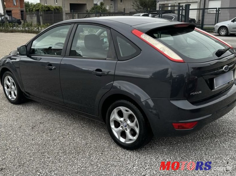 2009' Ford Focus 1,6 photo #4