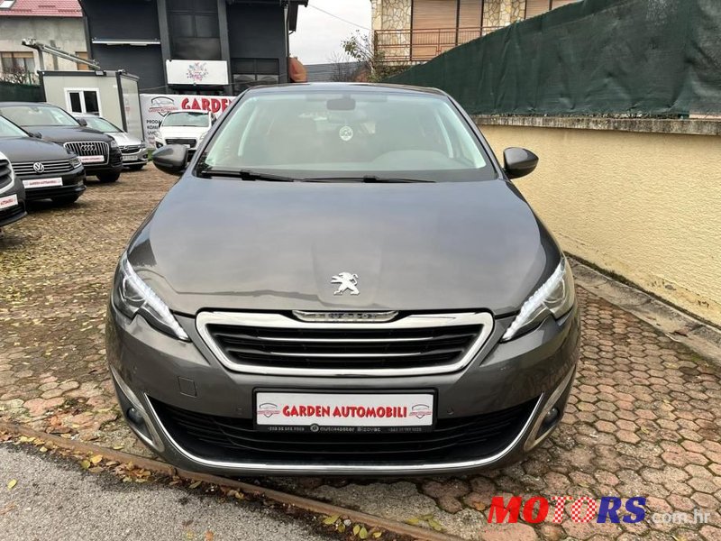 2016' Peugeot 308 photo #3