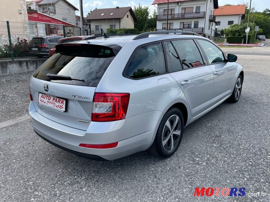 2016' Skoda Octavia Combi photo #4