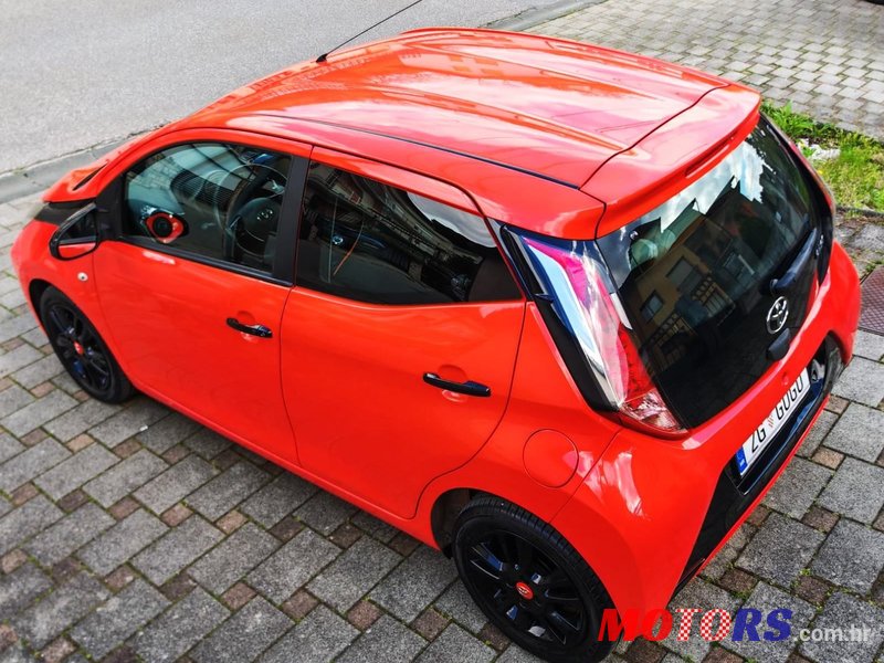 2014' Toyota Aygo 1,0 Vvt-I X photo #2