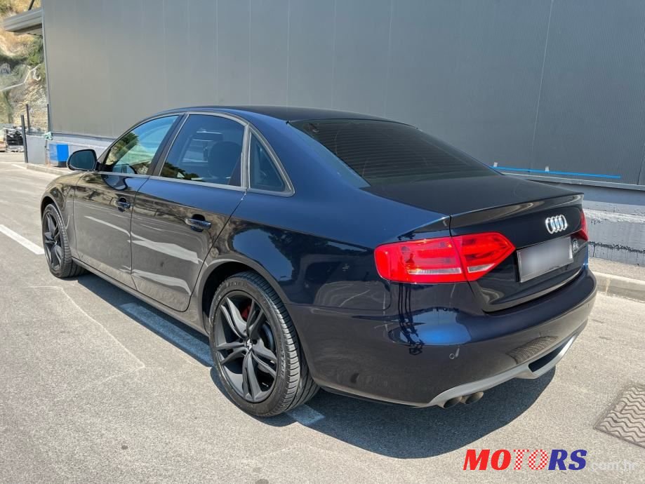 2010' Audi A4 2,0 Tdi photo #5