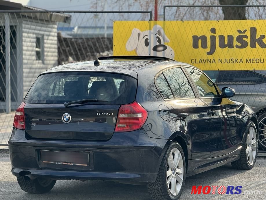 2008' BMW Serija 1 123D photo #2