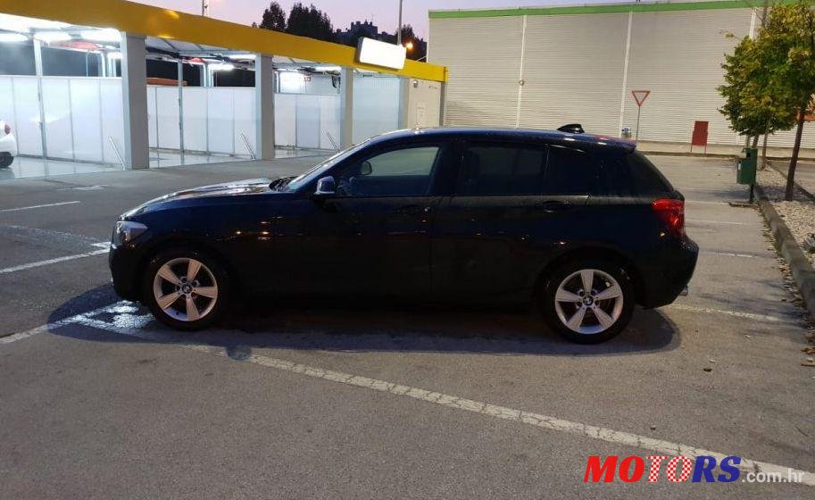 2011' BMW Serija 1 118D Sport photo #1