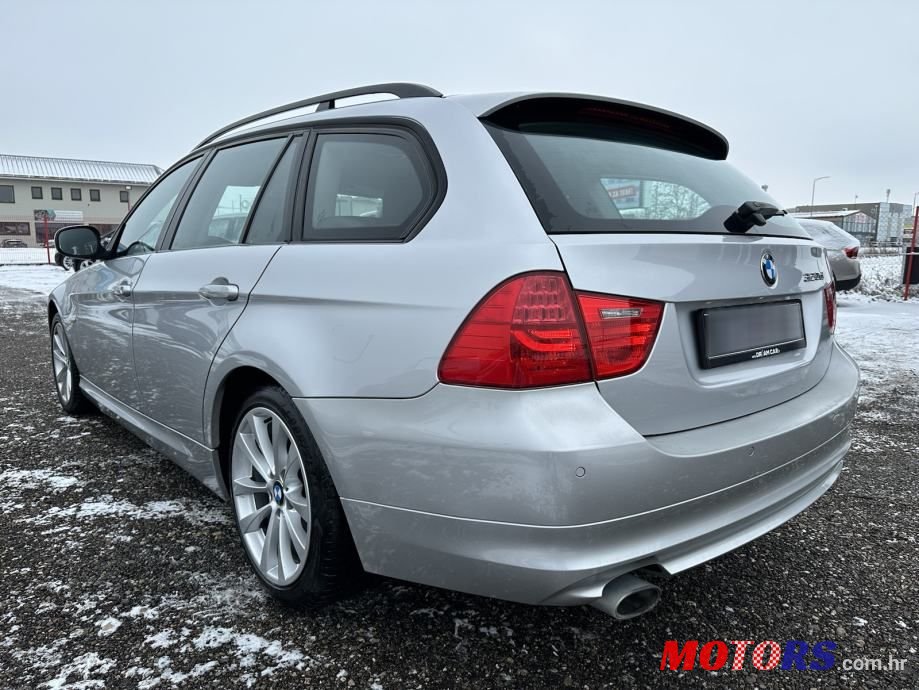 2010' BMW Serija 3 320D photo #4