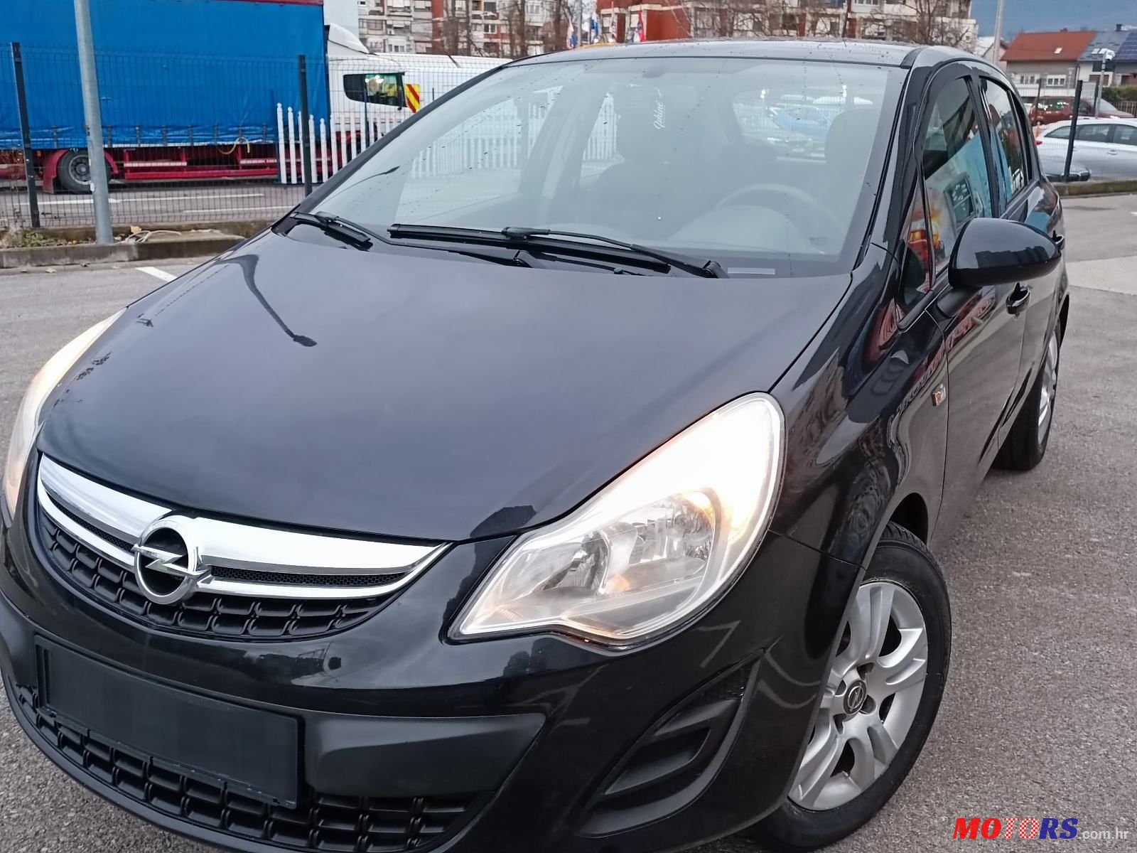 2013' Opel Corsa 1,3 Cdti photo #2