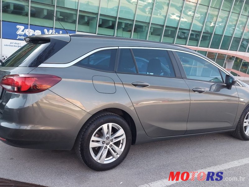 2019' Opel Astra Karavan photo #5