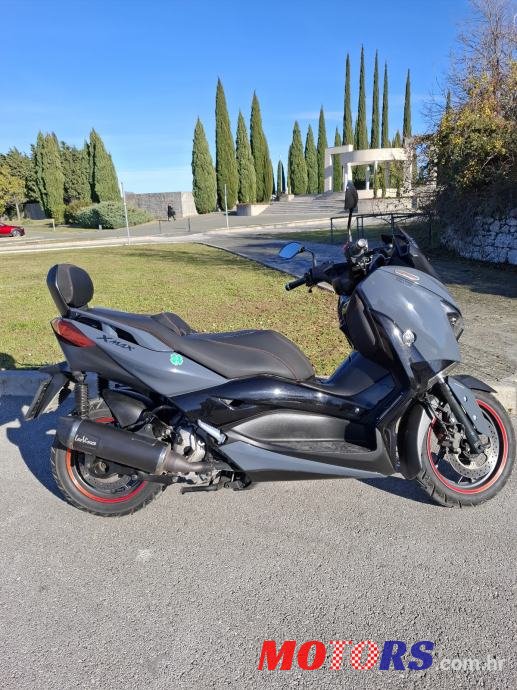 2022' Yamaha Xmax photo #1