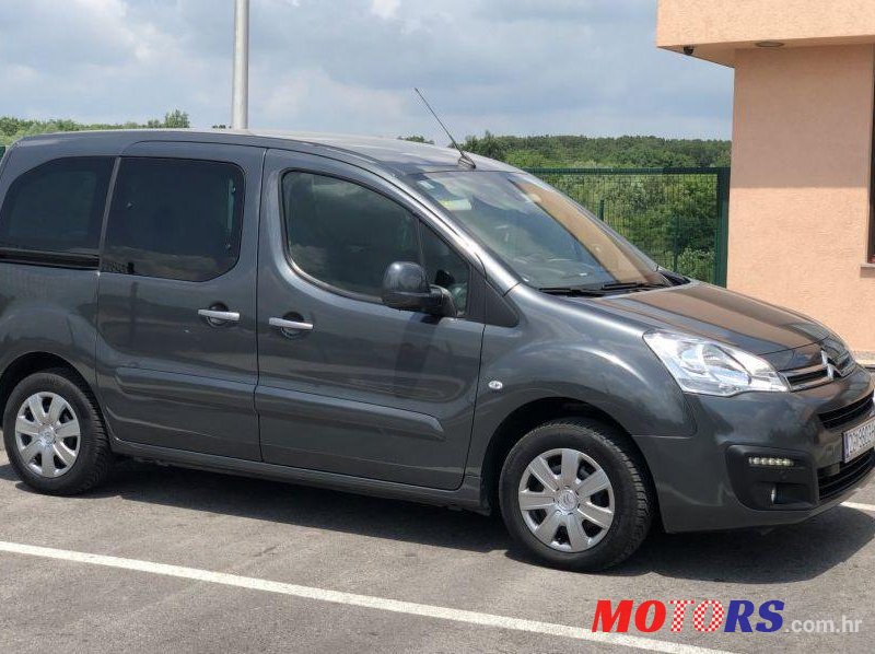 2017' Citroen Berlingo Bluehdi photo #1