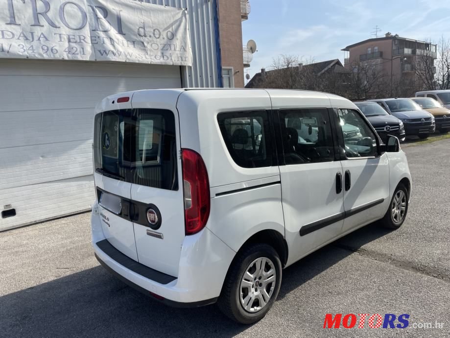 2017' Fiat Doblo photo #4