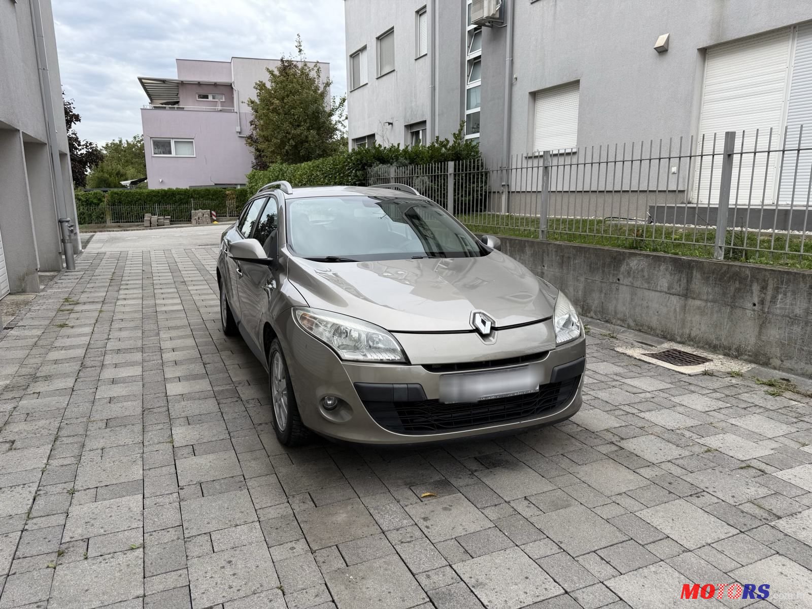 2010' Renault Megane Grandtour 1,6 16V photo #3