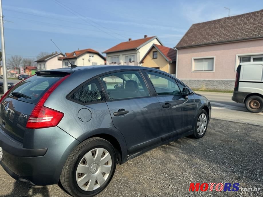 2008' Citroen C4 1,4 I 16V Sx photo #4