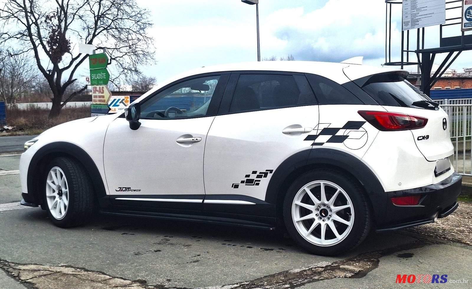 2015' Mazda CX-3 Cd105 Challenge photo #4