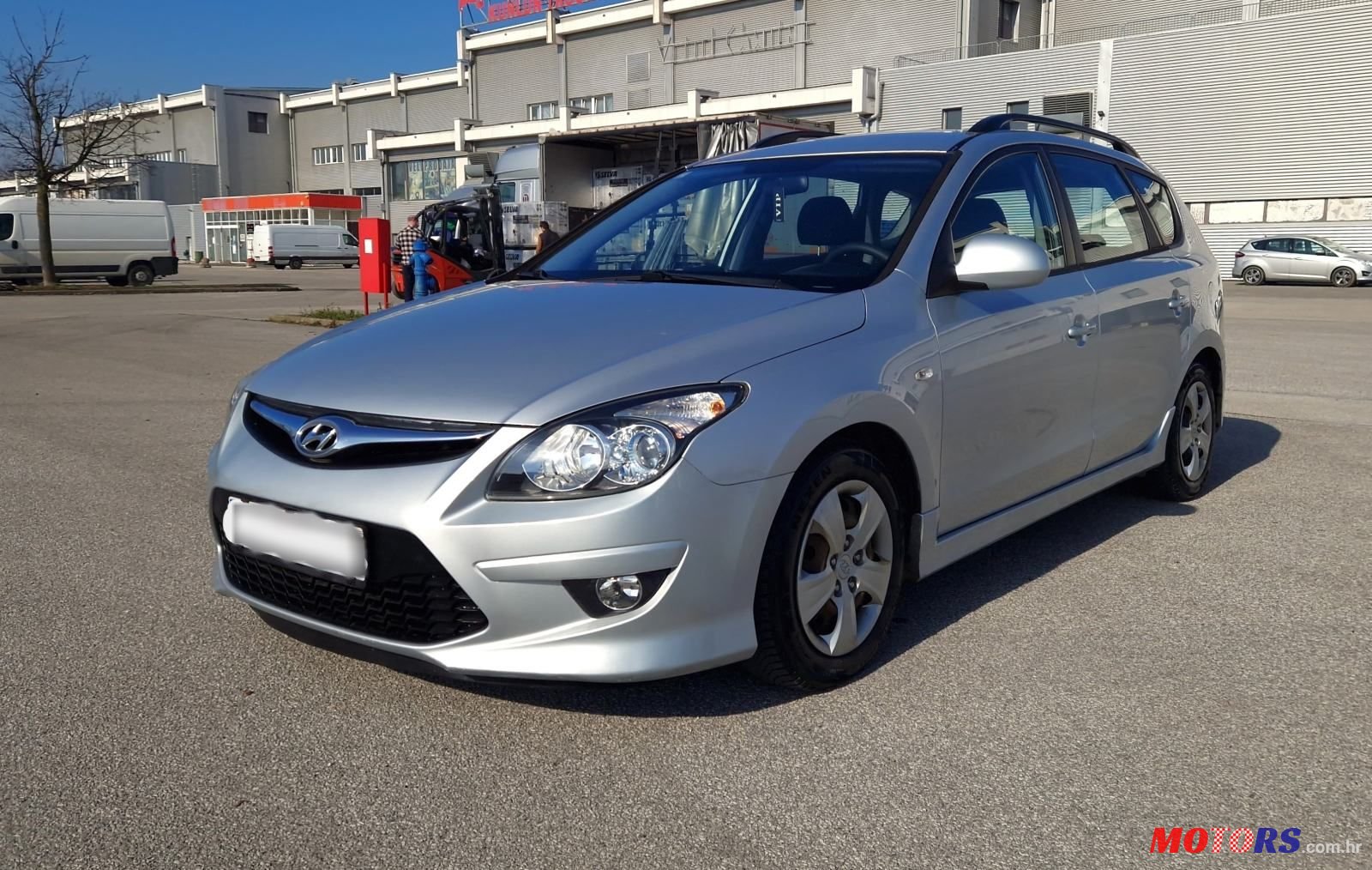 2010' Hyundai i30 Cw 1,6 Crdi photo #1