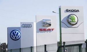 German automakers' stocks fall as EU investigates collusion