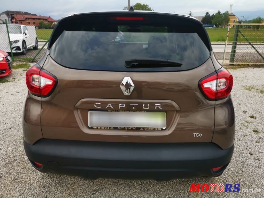 2015' Renault Captur 900 photo #5