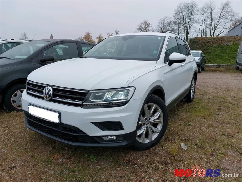 2018' Volkswagen Tiguan photo #1