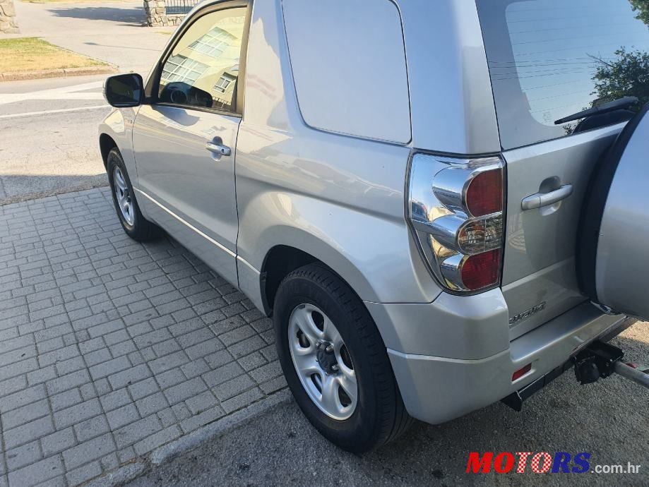 2010' Suzuki Grand Vitara 1,9 photo #6
