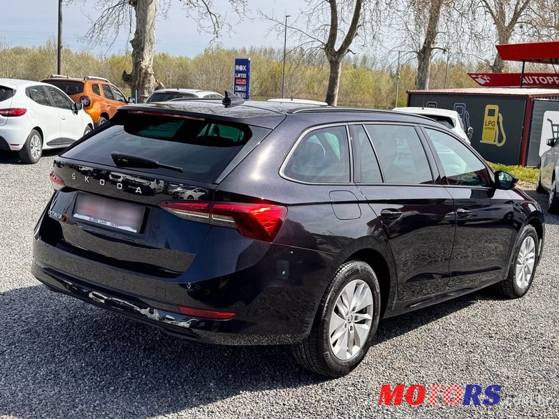 2021' Skoda Octavia Combi photo #4