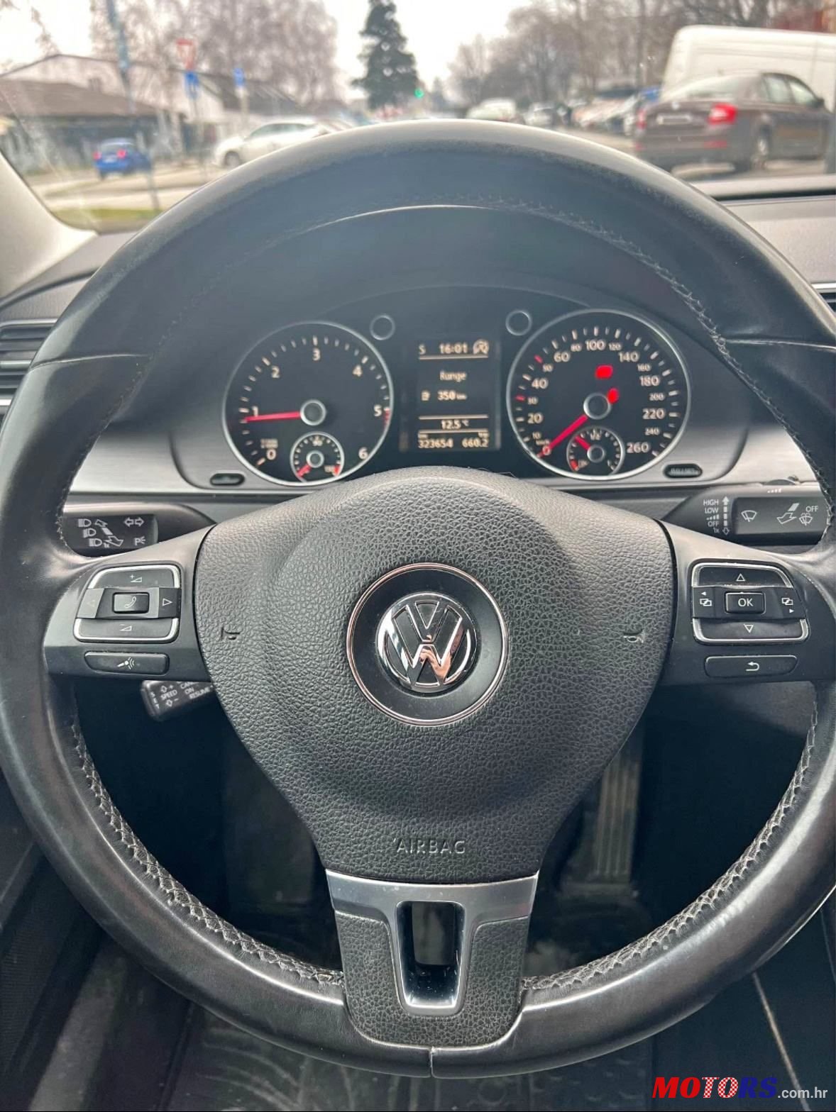 2011' Volkswagen Passat 2,0 Tdi photo #3