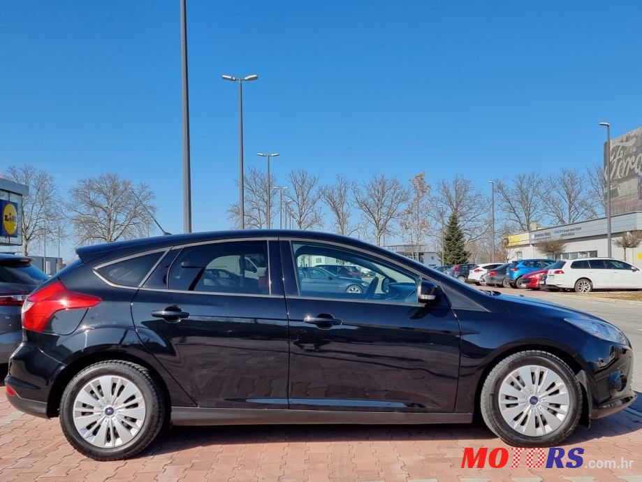 2012' Ford Focus 1,6 photo #5