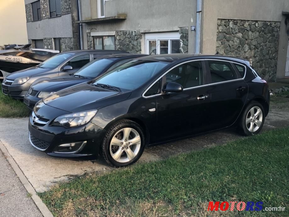 2014' Opel Astra 1.7 Cdti photo #1