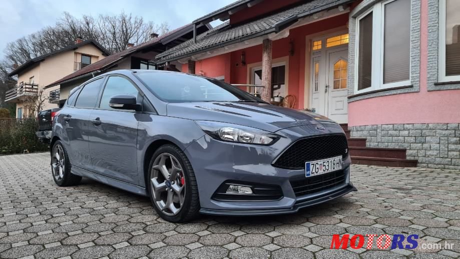 2017' Ford Focus 2,0 Tdci photo #3