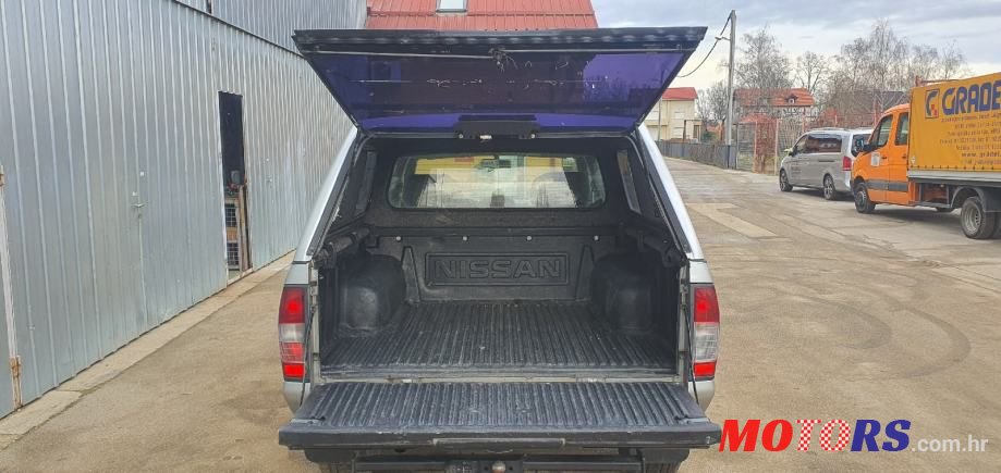 2006' Nissan Navara 4X4 photo #6