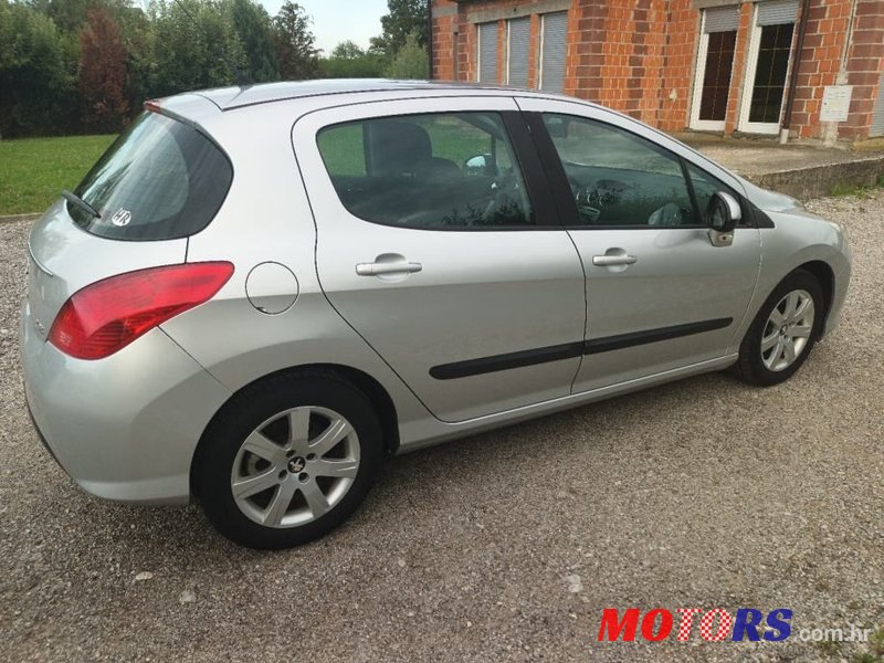 2011' Peugeot 308 1,6 Hdi photo #2