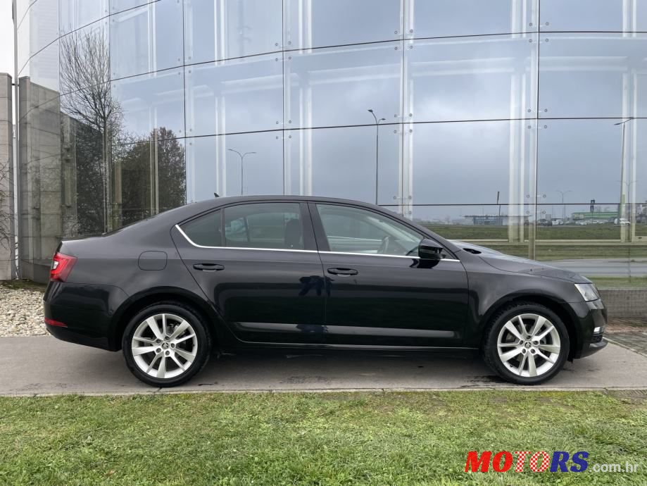 2018' Skoda Octavia photo #6