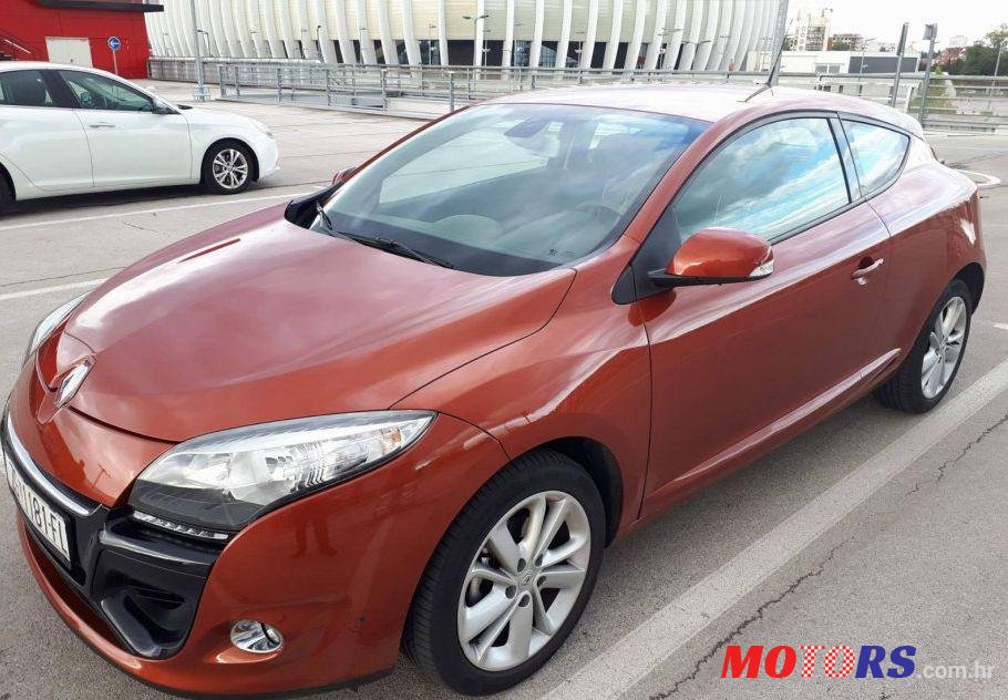 2013' Renault Megane Coupe 1,2 Tce photo #1