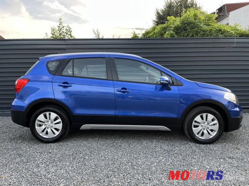 2014' Suzuki SX4 S-Cross 1,6 photo #6