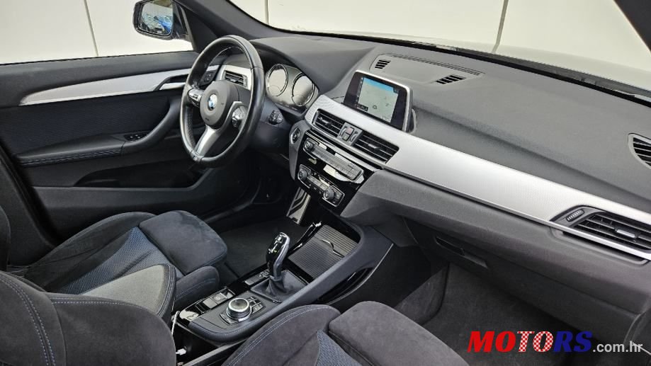 2019' BMW X1 Sdrive18D photo #5