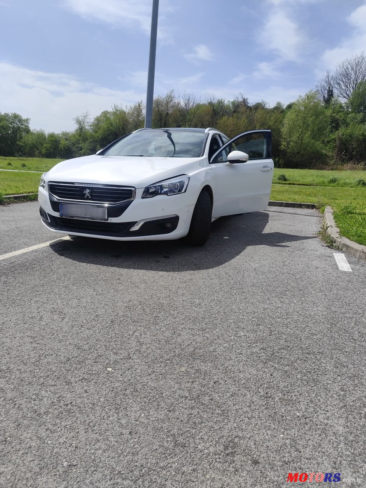 2016' Peugeot 508 Sw photo #1