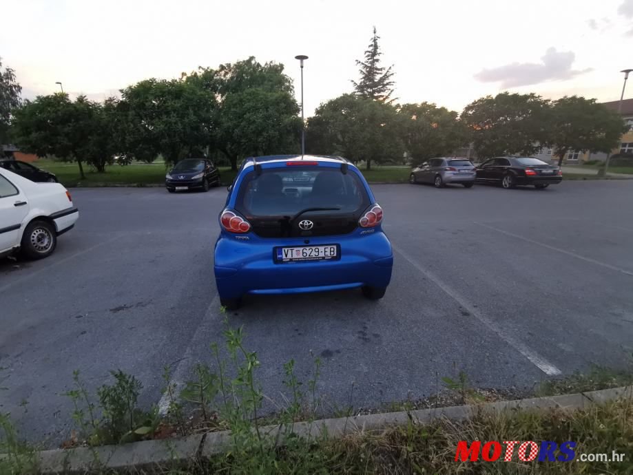 2009' Toyota Aygo 1.1. photo #4