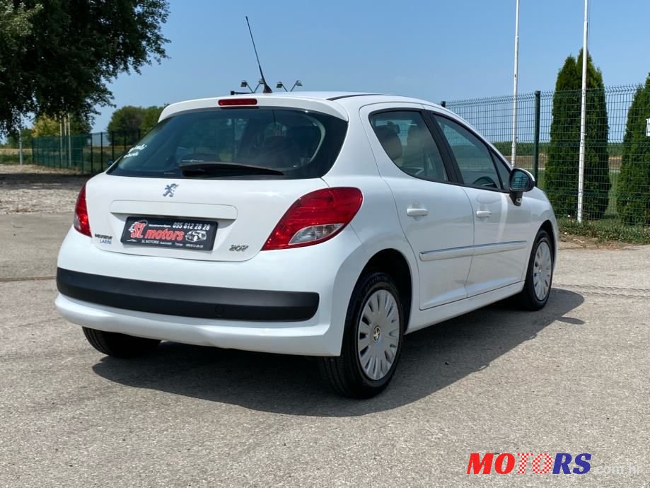 2012' Peugeot 207 1,4 photo #2