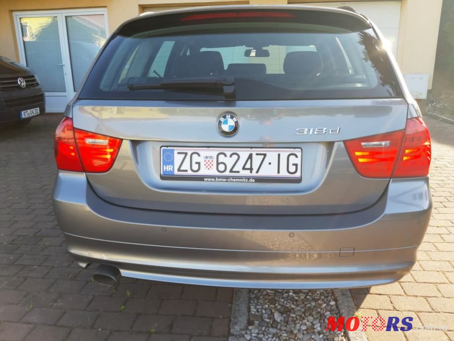 2012' BMW Serija 3 Touring 318D photo #4