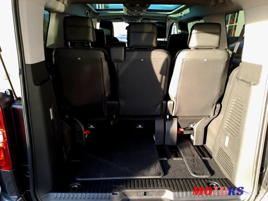 2021' Citroen SpaceTourer 2.0 Blue Hdi photo #5