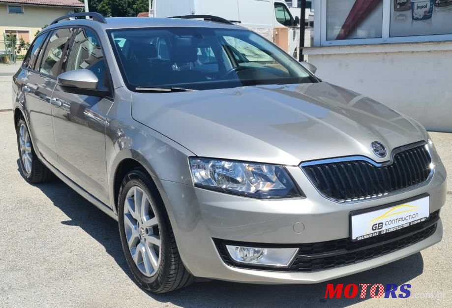 2016' Skoda Octavia Combi photo #2