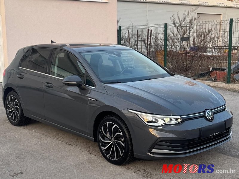 2020' Volkswagen Golf VIII 2,0 Tdi photo #1